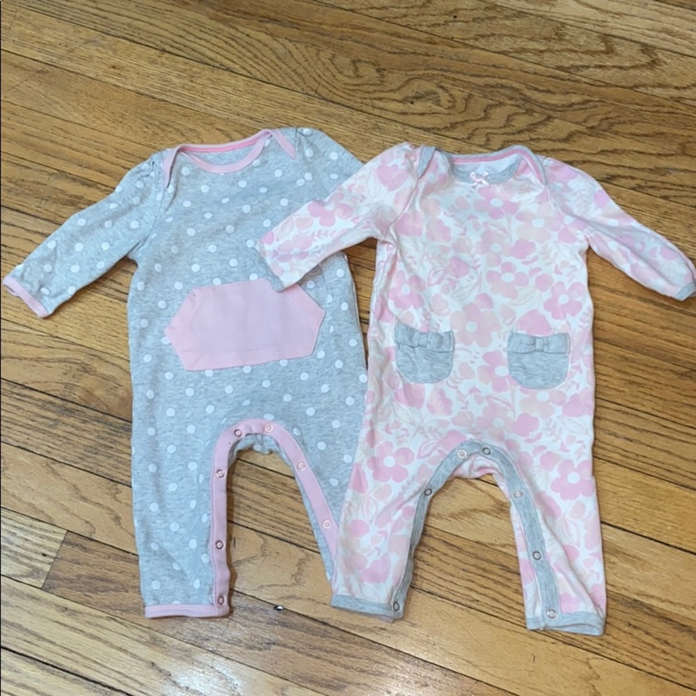 Girls 0-3 months soft & comfy one-pieces! Like new